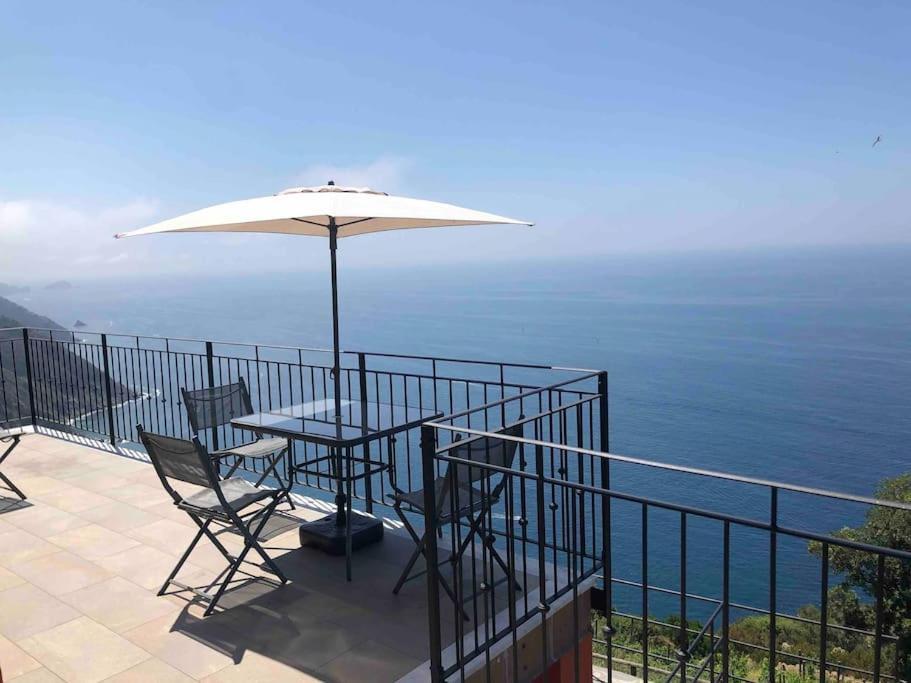Orangehouse Cinque Terre. Private Parking Vila Riomaggiore Exterior foto